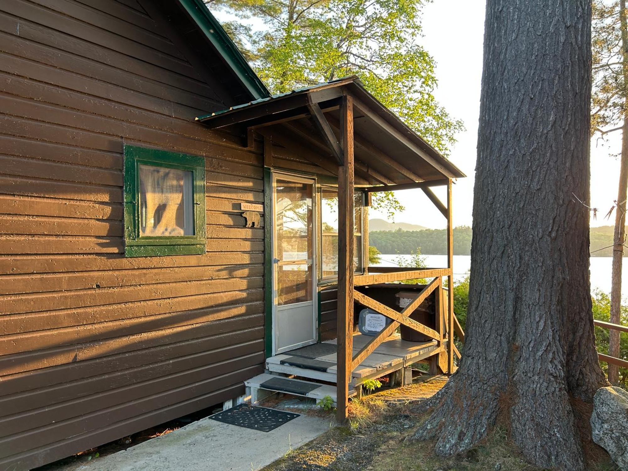 Paddler'S Rest Lakeside Cabins And Motel Long Lake Екстер'єр фото
